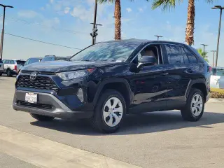 Toyota RAV4 2022 AWD LE 4p SUV