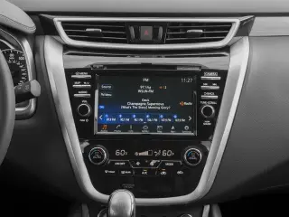 Nissan Murano 2017 SL 4dr SUV (versión de mitad de año)