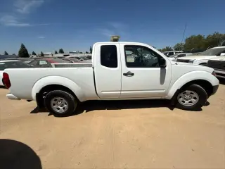 Nissan Frontier 2017 4x2 S 4dr King Cab 6.1 ft. SB 5M
