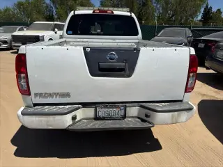 Nissan Frontier 2017 4x2 S 4dr King Cab 6.1 ft. SB 5M