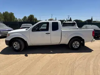 Nissan Frontier 2017 4x2 S 4dr King Cab 6.1 ft. SB 5M