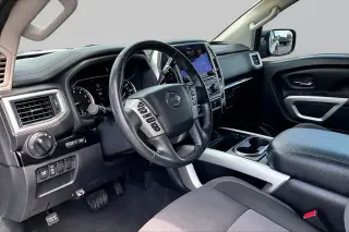 Nissan Titan 2021 4x2 SV 4dr Crew Cab 5.6 ft. SB