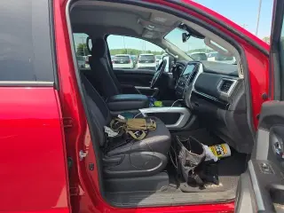 Nissan Titan 2021 4x2 SV 4dr Crew Cab 5.6 ft. SB