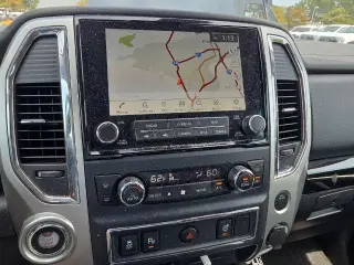 Nissan Titan 2021 4x2 SV 4dr Crew Cab 5.6 ft. SB