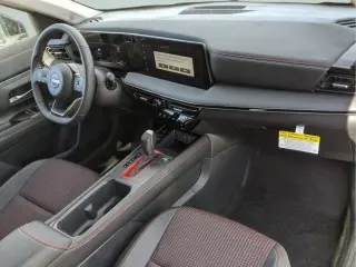 Nissan Kicks 2025 AWD SR 4dr Crossover
