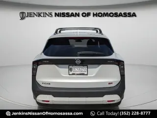 Nissan Kicks 2025 SR 4dr Crossover