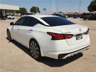 Nissan Altima 2024 2.5 SL Sedán 4 puertas