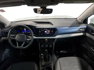 Volkswagen Taos 2023 AWD SE 4Motion 4p SUV