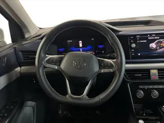 Volkswagen Taos 2023 AWD SE 4Motion 4p SUV