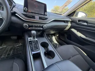 Nissan Altima 2025 2.5 SV 4dr Sedan