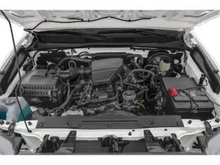 Toyota Tacoma 2023 4x2 SR 4puertas Access Cab 6,1 pies LB