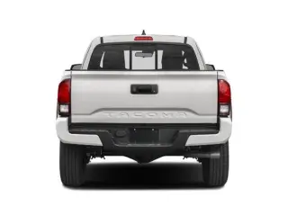 Toyota Tacoma 2023 4x2 SR 4puertas Access Cab 6,1 pies LB