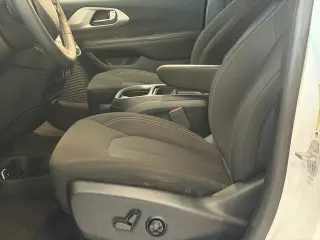 Chrysler Pacifica 2024 Touring 4dr Mini-Van