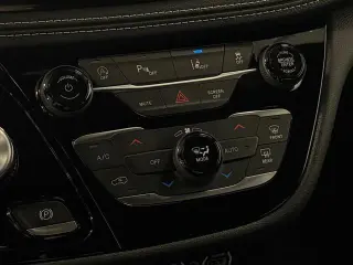 Chrysler Pacifica 2024 Touring 4dr Mini-Van