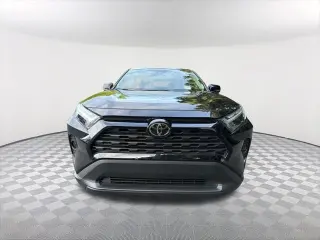 Toyota RAV4 2025 LE 4dr SUV