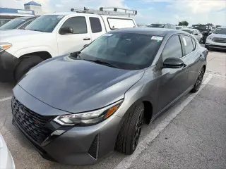 Nissan Sentra 2024 SR 4dr Sedán