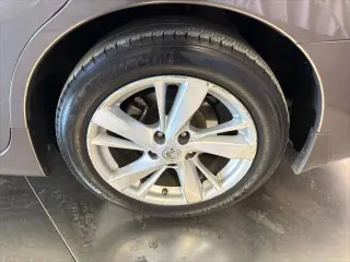 Nissan Altima 2015 2.5 SV 4dr Sedan