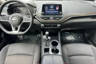 Nissan Altima 2024 2.5 SV 4dr Sedán
