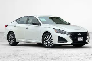 Nissan Altima 2024 2.5 SV 4dr Sedán