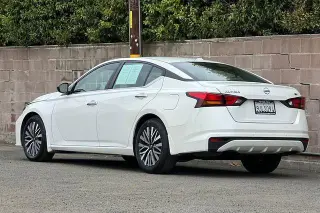 Nissan Altima 2024 2.5 SV 4dr Sedán