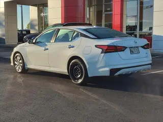 Nissan Altima 2020 AWD 2.5 S 4dr Sedan