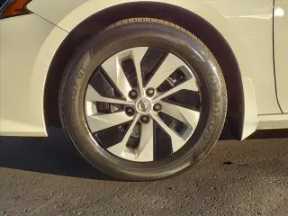 Nissan Altima 2020 AWD 2.5 S 4dr Sedan