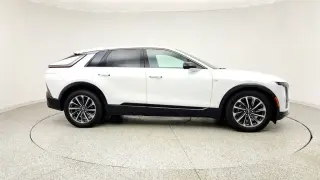 Cadillac LYRIQ 2024 AWD Sport 1 4dr SUV