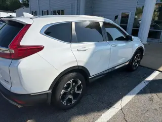 Honda CR-V 2019 Touring 4dr SUV