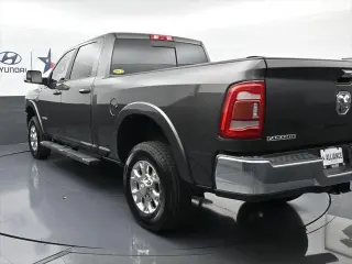 Ram 2500 2020 4x4 Laramie 4dr Crew Cab Pickup de 6.3 pies de largo
