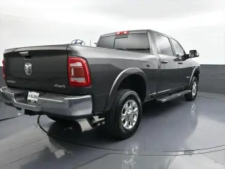 Ram 2500 2020 4x4 Laramie 4dr Crew Cab Pickup de 6.3 pies de largo
