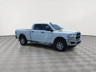 Ram 2500 2024 4x4 Big Horn 4dr Crew Cab 6.3 ft. SB Pickup