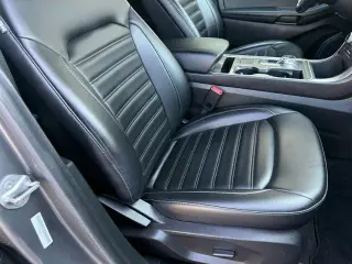 Ford Edge 2023 AWD SEL 4dr Crossover