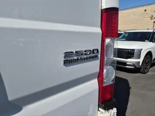 Ram ProMaster 2025 Tradesman 2500 159 WB 3dr High Roof Cargo Van sin asiento del pasajero