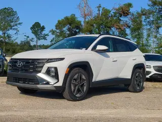 Hyundai TUCSON 2025 SEL SUV 4 puertas