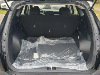 Hundai TUCSON 2025 SE 4dr SUV