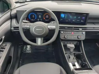 Hyundai TUCSON 2025 SE 4dr SUV