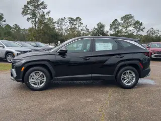 Hyundai TUCSON 2025 SE 4dr SUV