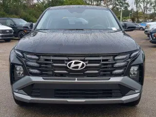 Hyundai TUCSON 2025 SE 4dr SUV