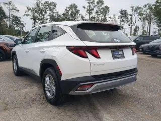 Hyundai TUCSON 2025 SE 4dr SUV
