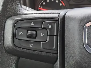 GMC Sierra 1500 2025 4x4 Pro 4dr Cabina de Crew 6.6 ft. SB