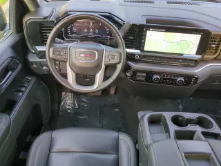 GMC Sierra 1500 2025 4x2 SLT 4p Crew Cab 5.8 ft. SB