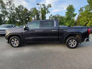 GMC Sierra 1500 2025 4x2 SLT 4p Crew Cab 5.8 ft. SB