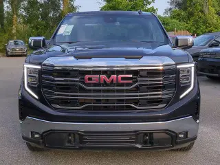 GMC Sierra 1500 2025 4x2 SLT 4p Crew Cab 5.8 ft. SB