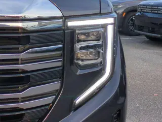 GMC Sierra 1500 2025 4x2 SLT 4p Crew Cab 5.8 ft. SB