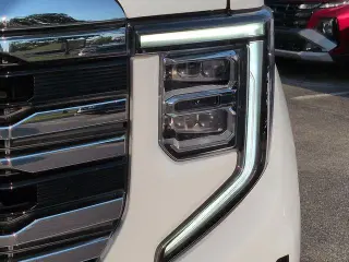 GMC Sierra 1500 2025 4x2 SLT 4dr Crew Cab 5.8 ft. SB