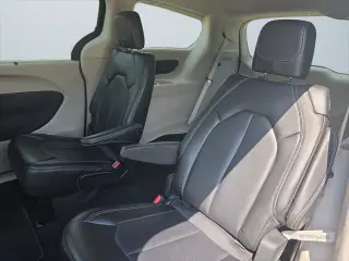 Chrysler Pacifica 2023 AWD Touring L 4dr Minivan