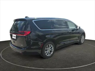 Chrysler Pacifica 2023 AWD Touring L 4dr Minivan