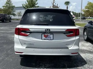 Honda Odyssey 2023 Touring 4dr Mini-Van