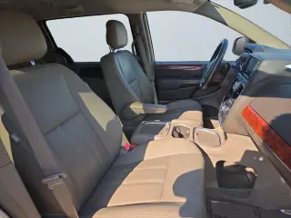 Chrysler Town and Country 2015 Touring-L 4 Mini-Van