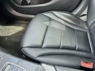 Clase C Mercedes-Benz 2019 C 300 4p Sedán